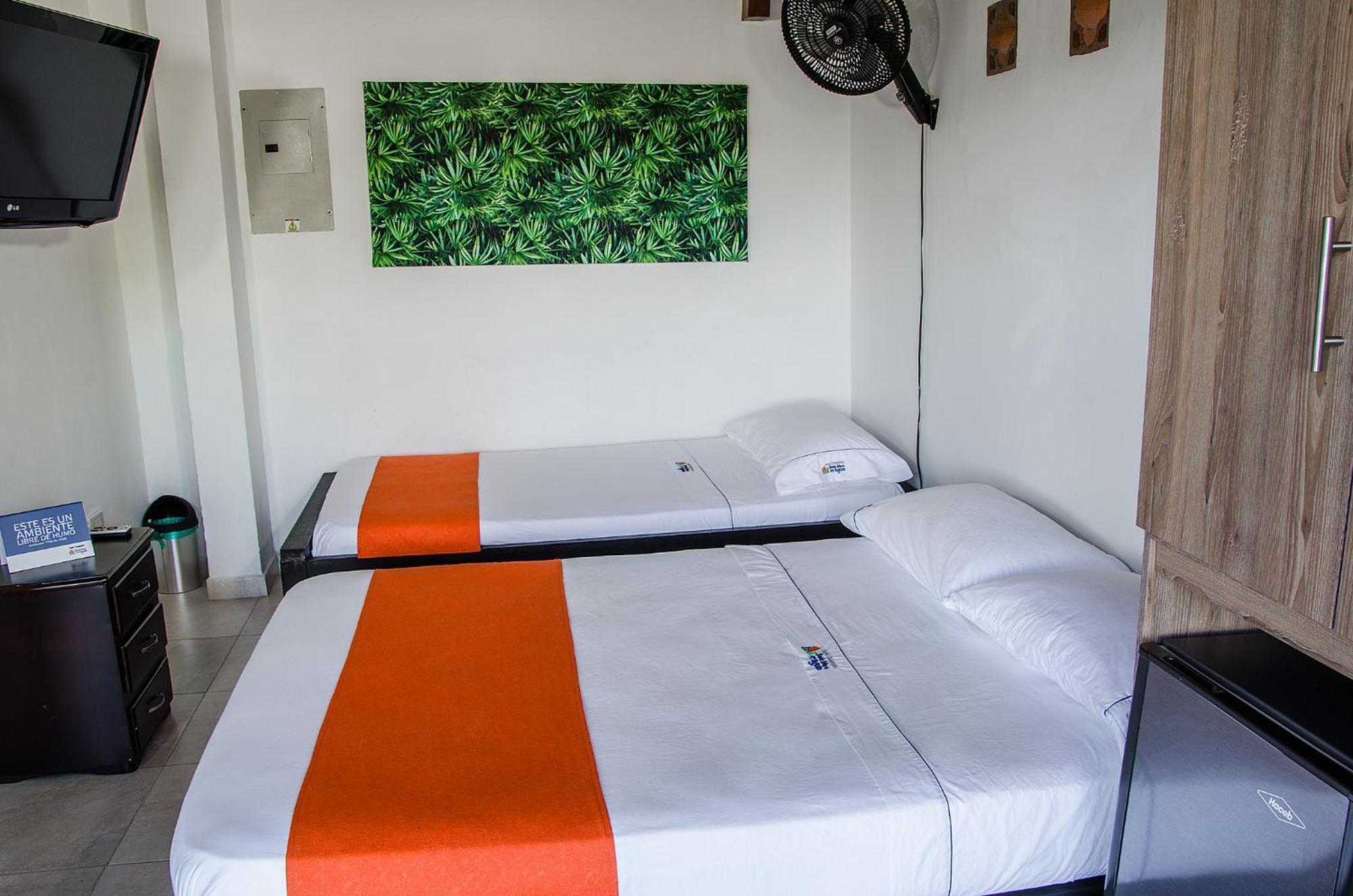 Hotel Santa Maria De Las Aguas Penol غواتابيه الغرفة الصورة